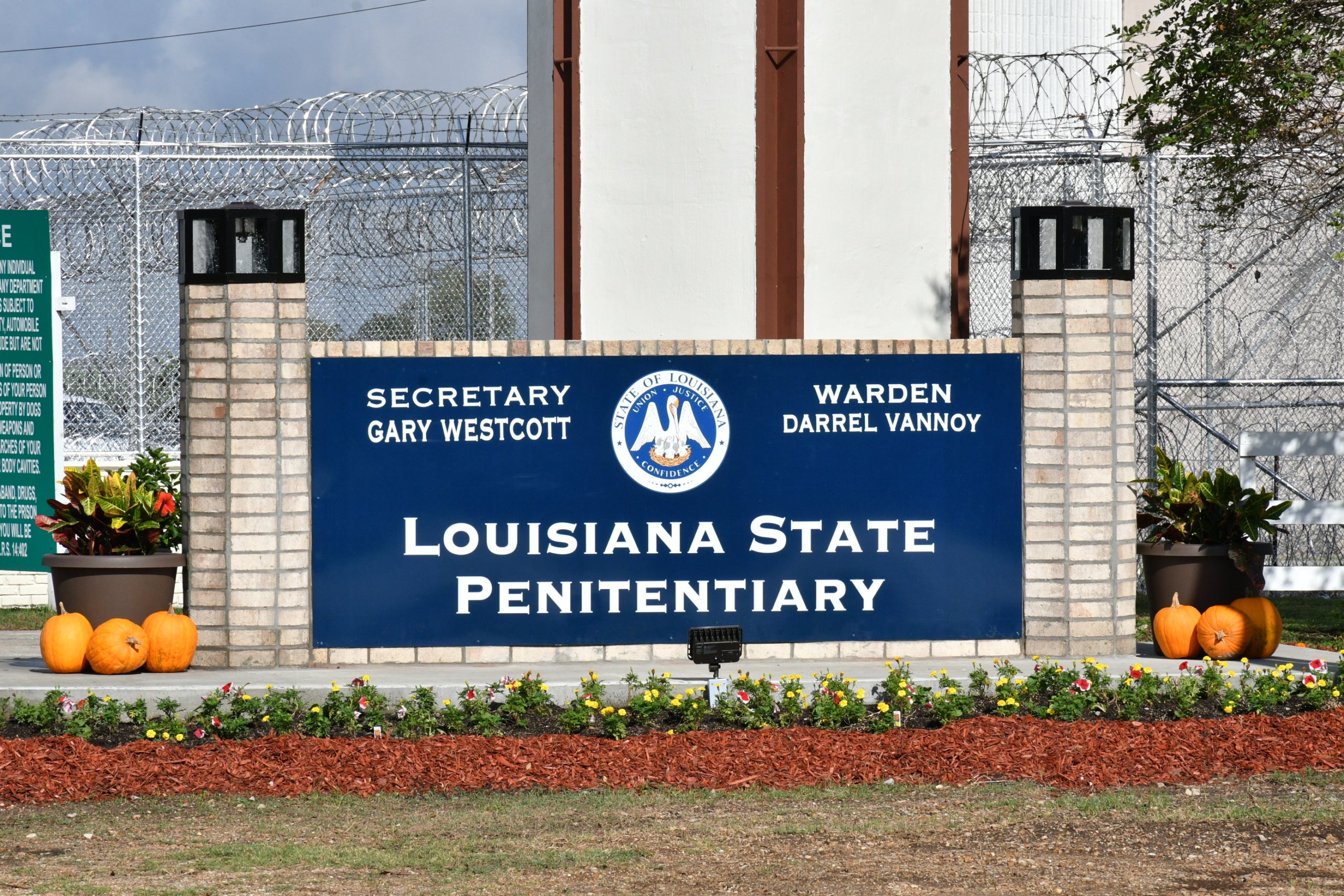 Louisiana State Penitentiary front gate sign